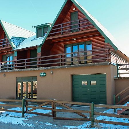 Sun Village Apartments Zabljak Eksteriør billede